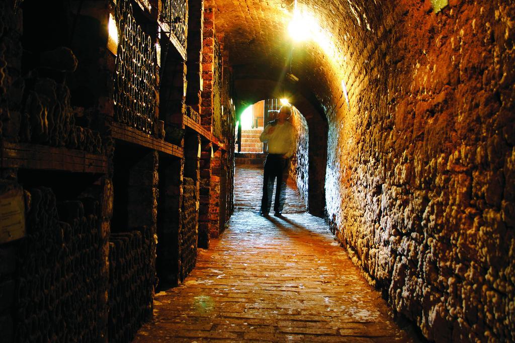 Weingut Martinshof Hotel Sankt Ulrich  Bagian luar foto
